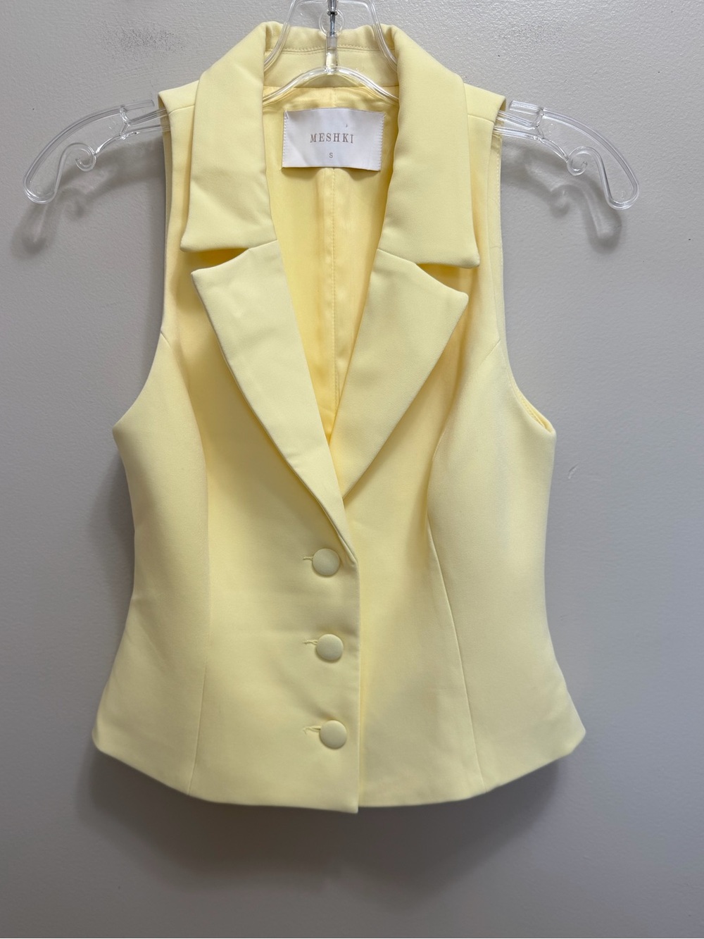 Meshki Mura Set 2 pc Vest and Pleated Skirt Yellow Size Small - Picture 4 of 13